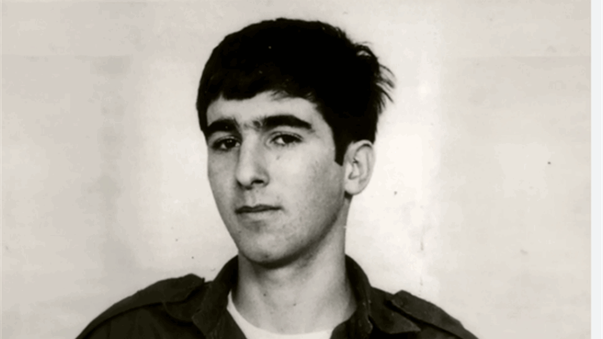 Ron Arad, el piloto desaparecido hace 40 años con el que Israel justifica su última incursión terrestre en el Líbano