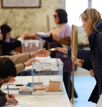 La participación sube en Castilla y León hasta el 53,18% a las [...]