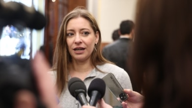 "En cualquier otro país haría caer al Gobierno y Sánchez está festejando el 14 de julio"