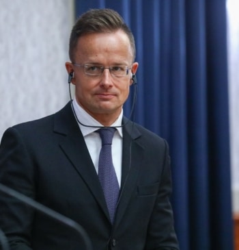 Hungría pide a la UE levantar el veto al petróleo y gas [...]