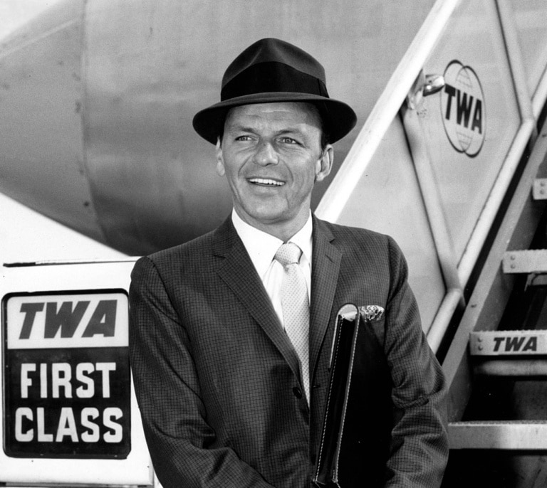 La multa de 25.000 pesetas a Frank Sinatra por su altercado con Ondina Canibano en el Pez Espada de Torremolinos