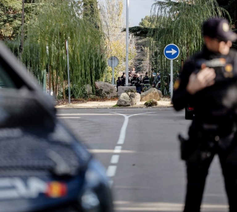 Interior abre plaza para la embajada de Israel y Qatar en mitad de la guerra