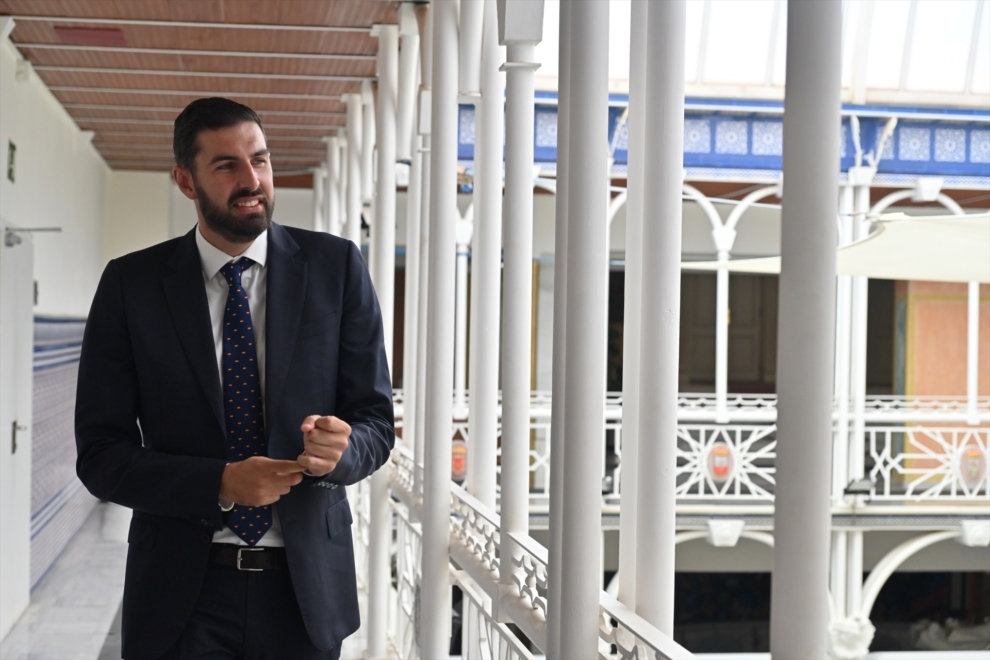 El exlíder de Vox Murcia, José Ángel Antelo, en la Asamblea regional en Cartagena