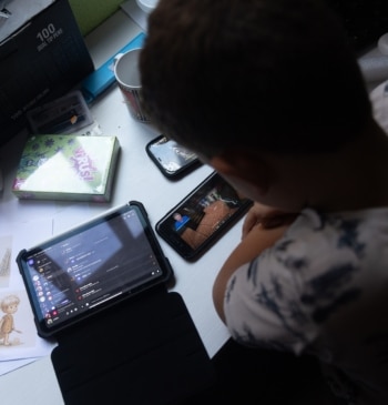 Depredadores del grooming al otro lado de la pantalla de tu hijo: [...]