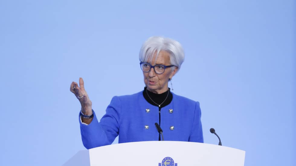 El conflicto en Oriente Medio anticipa una nueva batalla entre 'palomas' y 'halcones' en el BCE