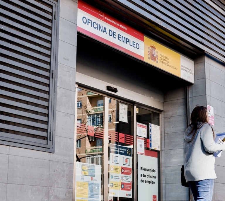 La ayuda de 570 euros que puedes solicitar al SEPE si no tienes derecho a paro