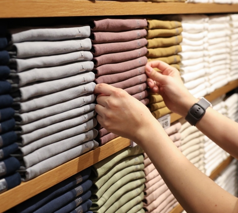 La patronal de Inditex, Primark o H&M preacuerda con los sindicatos un convenio con menos de 38,5 horas