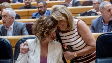 El PSOE recobra el ánimo para una dura batalla en Andalucía y piensa en rescatar a Díaz y Chaves para la campaña