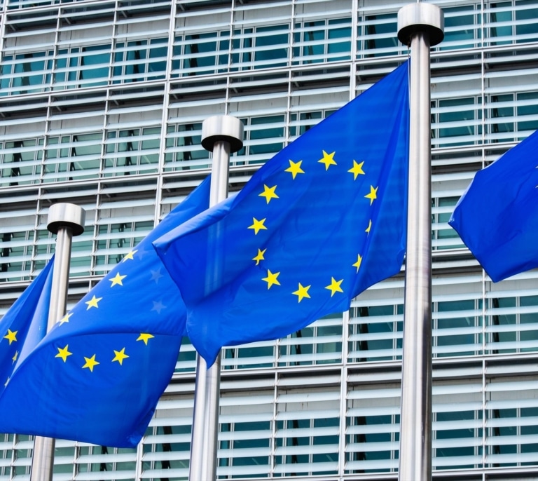 Bruselas insiste en el cumplimiento del acuerdo con EEUU y protege los intereses de la UE tras las amenazas de Trump a España