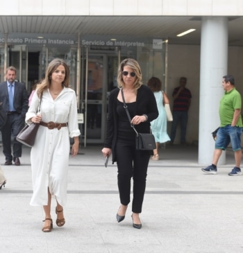 La asesora de Begoña Gómez alega que dedicó "medio minuto al día" [...]