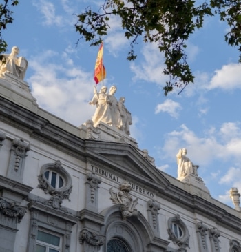 El Supremo avala la sanción a una jueza por insultar a funcionarios [...]