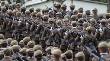 Defensa probará un 'coliving' militar en Madrid ante la "presión inmobiliaria"