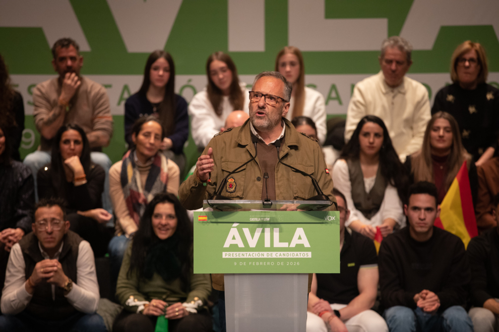 El candidato de VOX a la Presidencia de la Junta de Castilla y León, Carlos Pollan, interviene durante la presentación de su candidatura