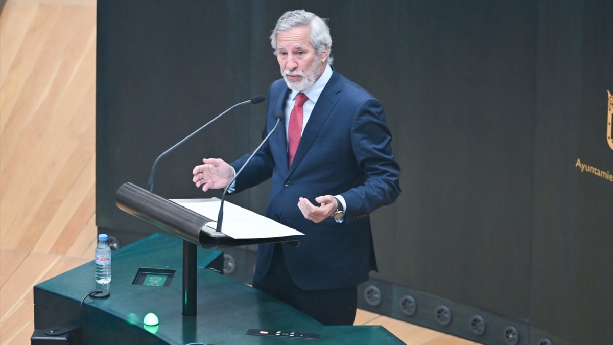 El fundador de Vox Ignacio Ansaldo, afín a Ortega Smith, denuncia su expulsión del partido