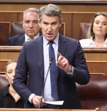 Feijóo defiende a España como "país fiable" y critica la política exterior [...]