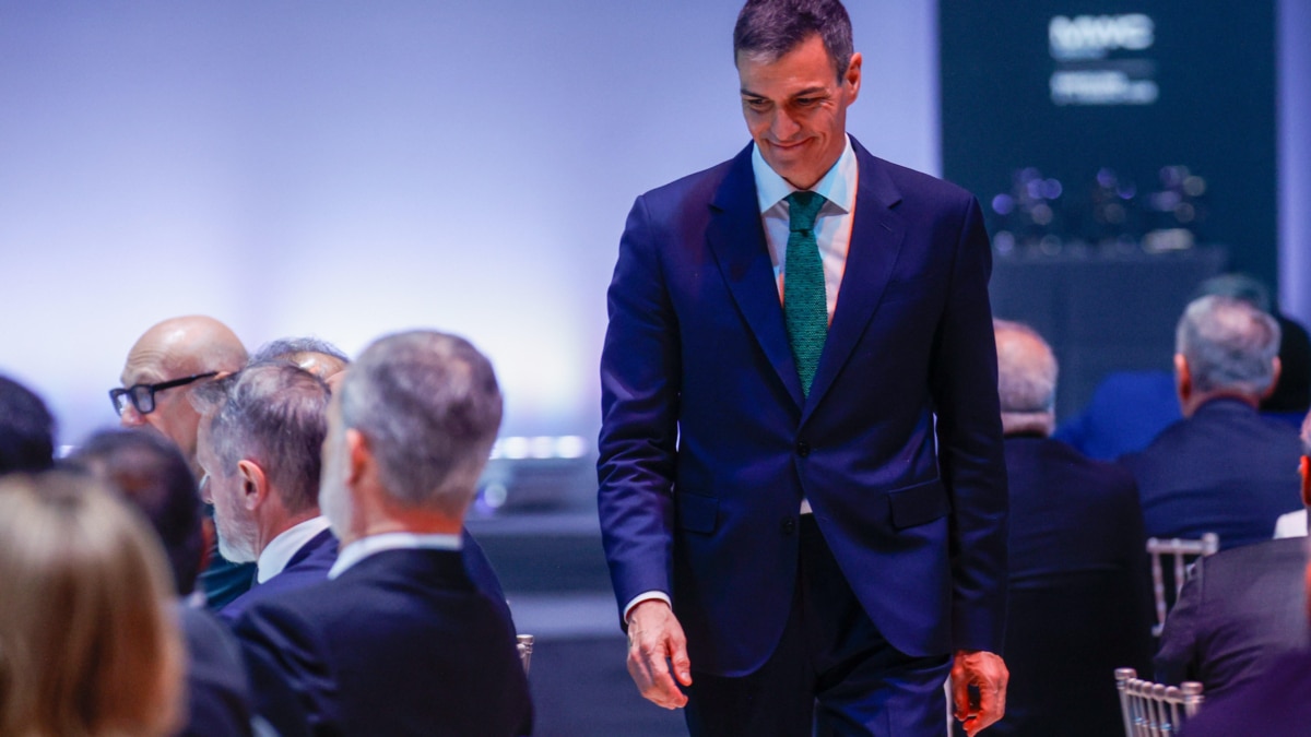 El presidente del Gobierno, Pedro Sánchez, durante la cena oficial de inauguración del Mobile World Congress, el pasado 1 de marzo de 2026 en Barcelona.