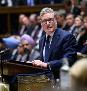 Reino Unido refuerza su presencia militar en Chipre con un destructor y [...]