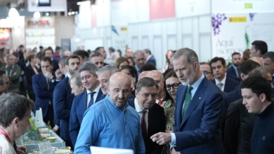 La visita de Felipe VI a la Feria Alimentaria de Barcelona, en imágenes