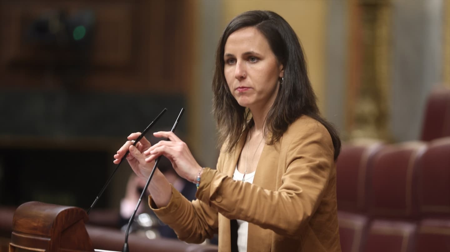 Ione Belarra exige la liberación de Serigne Mbaye (Podemos) tras su detención en Villaverde