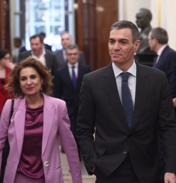 Siga en directo el anuncio de Sánchez del relevo de Montero en [...]