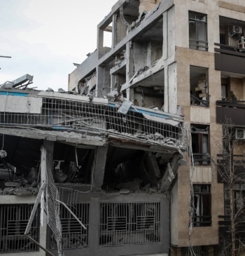 Irán amenaza con atacar en Oriente Medio a tecnológicas de EEUU como [...]