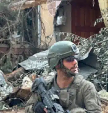 La batalla contra la justicia española de la organización que ‘caza’ soldados [...]