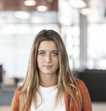 CaixaBank impulsa el talento femenino en banca de inversión y mercados con [...]