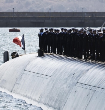 El paraguas nuclear francés se extiende a ocho países europeos y España [...]