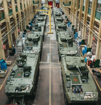 Sindicatos de Santa Bárbara cargan contra el Gobierno por los obuses coreanos [...]