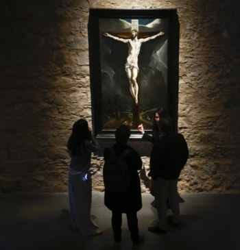 El discreto viaje de Sevilla a Barcelona de un Cristo de El [...]