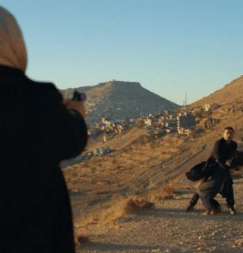 En tierra lejana, avance del capítulo 6 de la temporada 1 este [...]