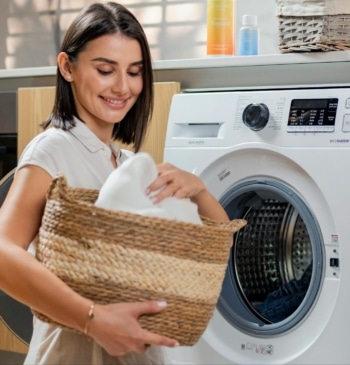 Consumo lavadora vs. nevera: diferencias y ahorro real dentro del hogar