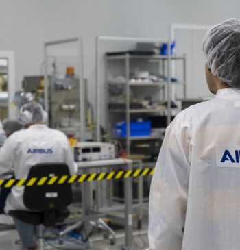 La huelga de Airbus lleva a la compañía a delegar trabajos de [...]