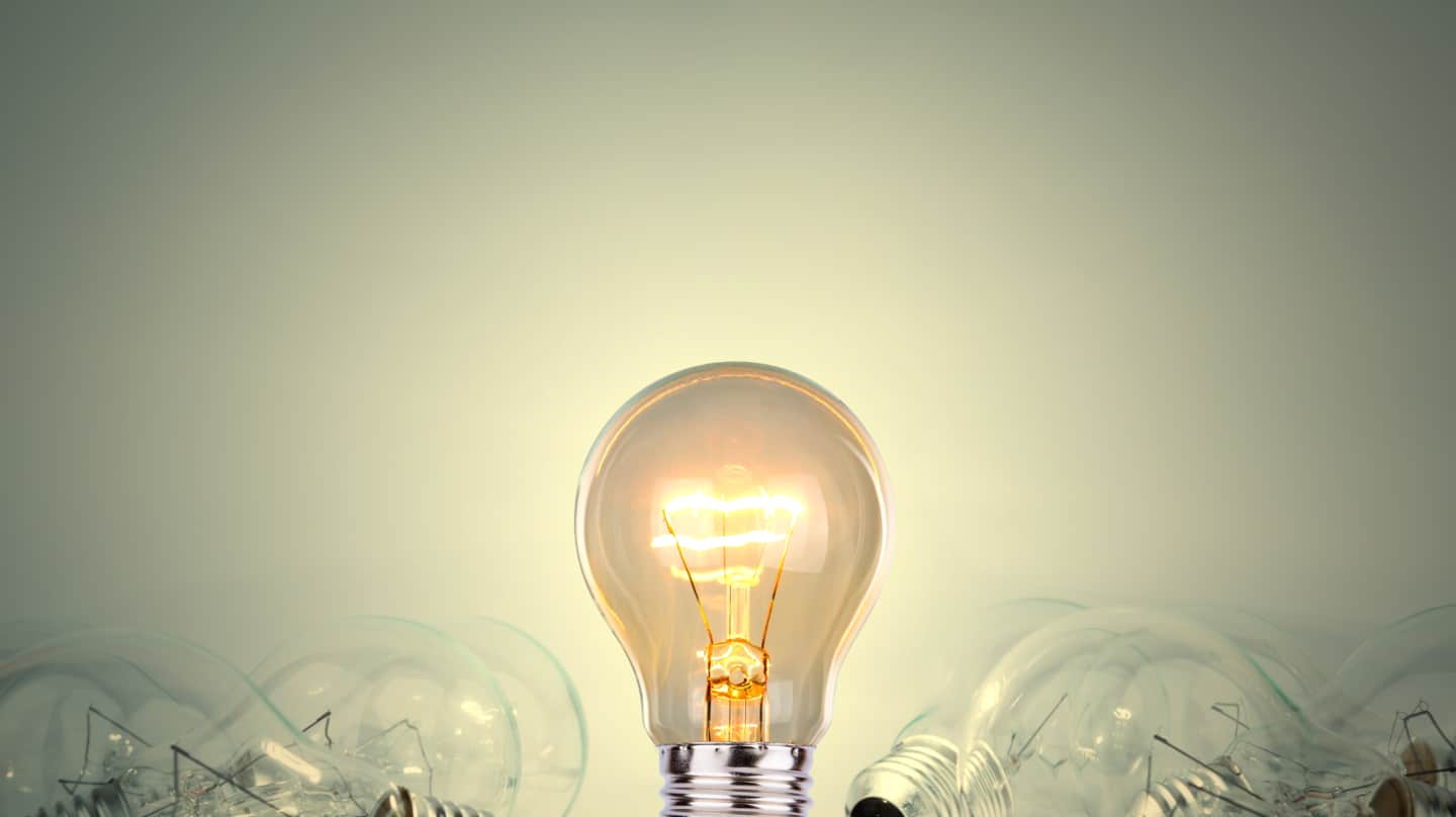 El precio de la luz, desbocado: se dispara un 723% en sólo diez días por la crisis de Irán