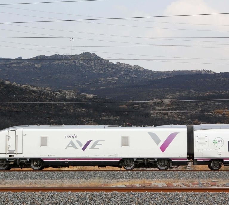 La línea de AVE Madrid-Málaga seguirá suspendida en Semana Santa