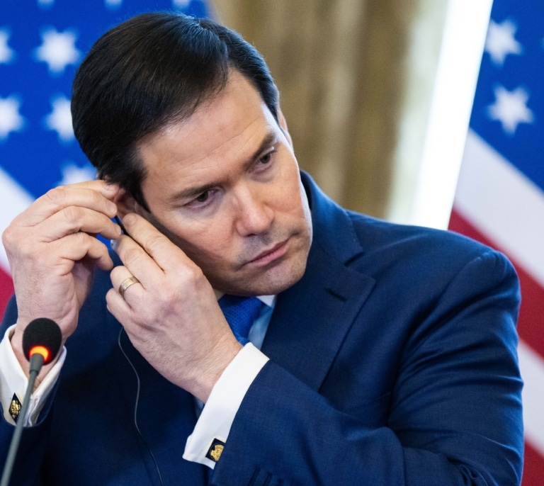 La conversación que tanto enfadó a Albares: "Fue Marco Rubio quien pidió hablar con Feijóo"