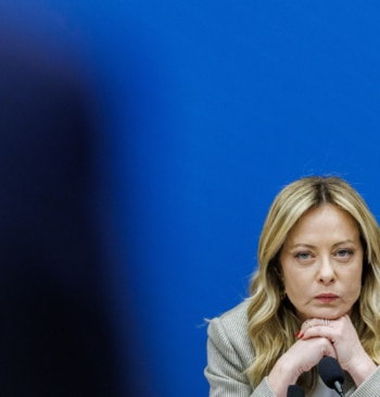 Feijóo se mira en el modelo de Meloni frente al "No a [...]