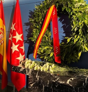 La Comunidad de Madrid incorpora un espacio para velas y flores en [...]