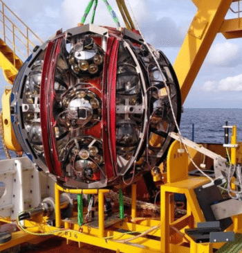 El neutrino que vino de los blázares: los científicos sitúan en galaxias [...]