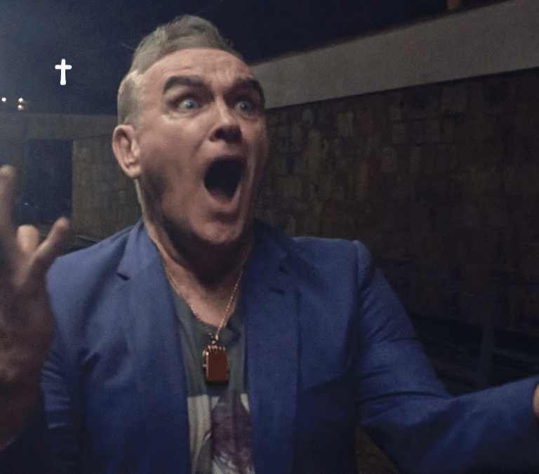 "Tardaré un año en recuperarme": el "infierno indescriptible" de Morrissey en Valencia que ha provocado su penúltima cancelación