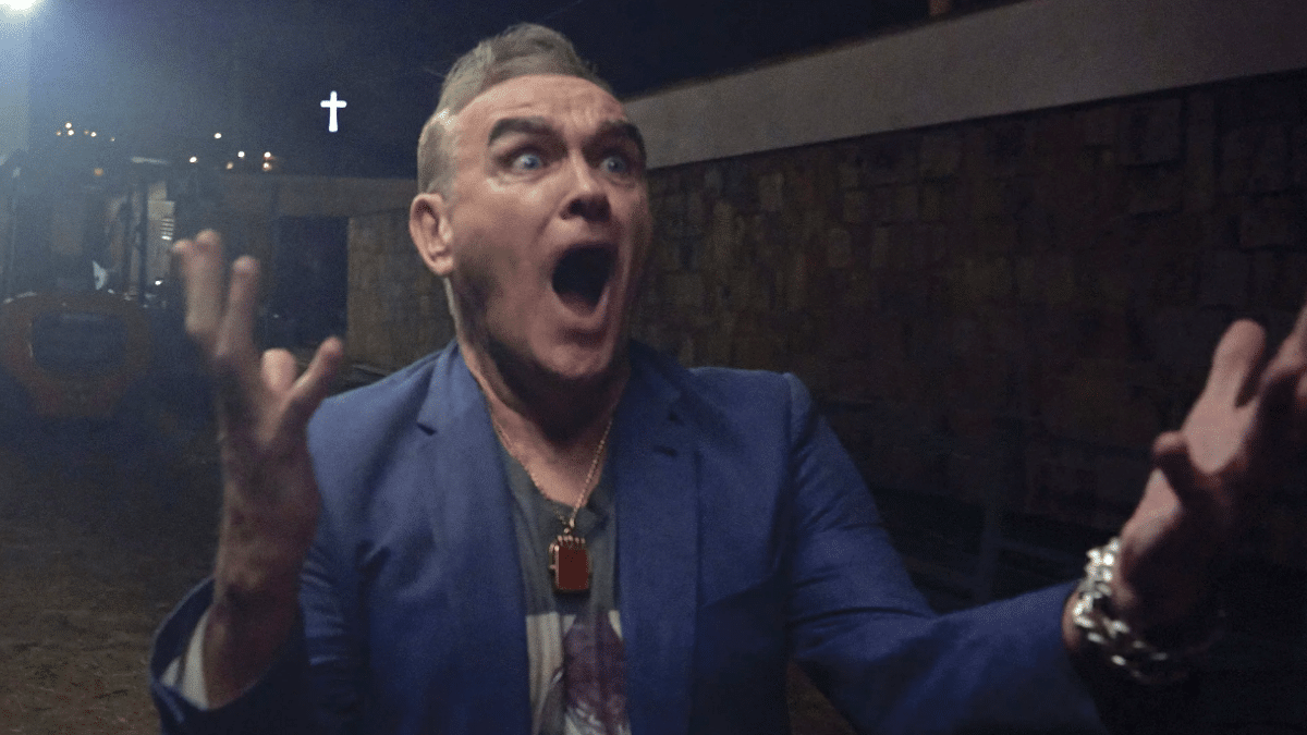 El gesto de Morrissey en la portada de su nuevo disco parece describir su estado de ánimo en Valencia.