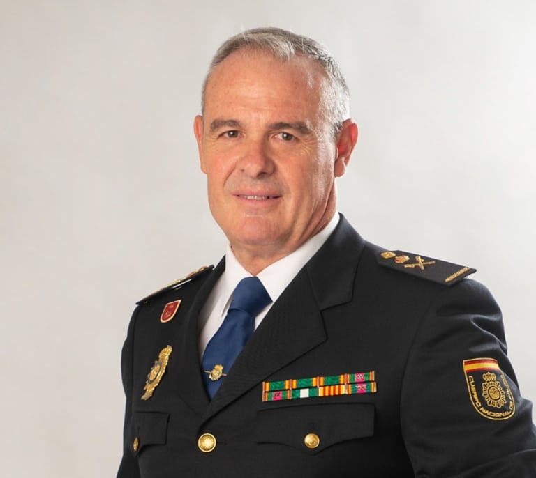 Quién es José Santafé Arnedo, el nuevo DAO y ‘mano derecha’ de Marlaska