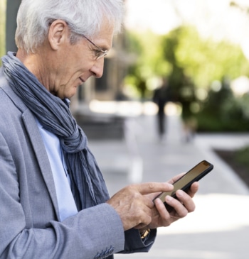 Banco Santander evita más de 60 millones en estafas a mayores y [...]