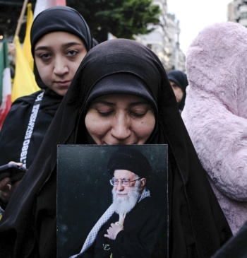 Jamenei "se sacrificó por Irán" al no escapar cuando se avecinaba el [...]