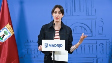 Rita Maestre pregunta a Almeida cuándo va a devolver los 300 millones de la tasa de basura