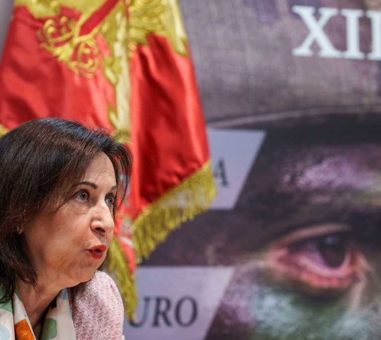 Robles exigió a la ONU que interviniera ante Israel para garantizar la seguridad de la misión en Líbano