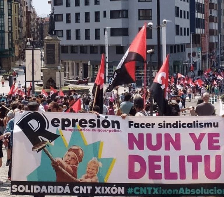 Las seis de La Suiza, la coacción sindical contra una pastelería de Gijón que ahora indulta el Gobierno