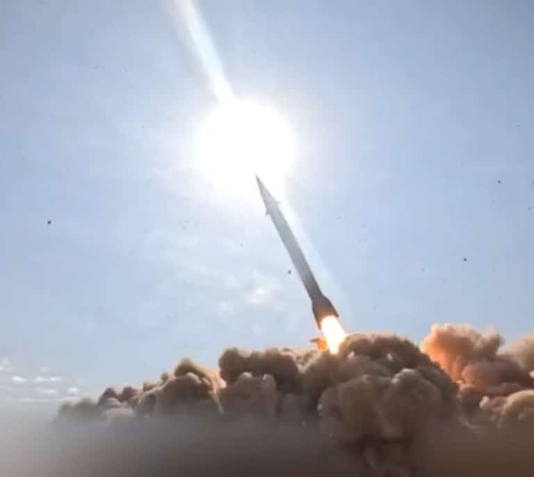 Sejjil-2, el “misil bailarín” con el que Irán despista a sus enemigos
