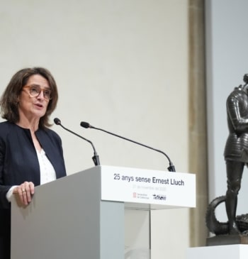 Teresa Ribera contradice a Von der Leyen sobre la guerra: "La UE [...]