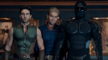 The Deep, Homlander y Black Noir en una escena de 'The Boys'.